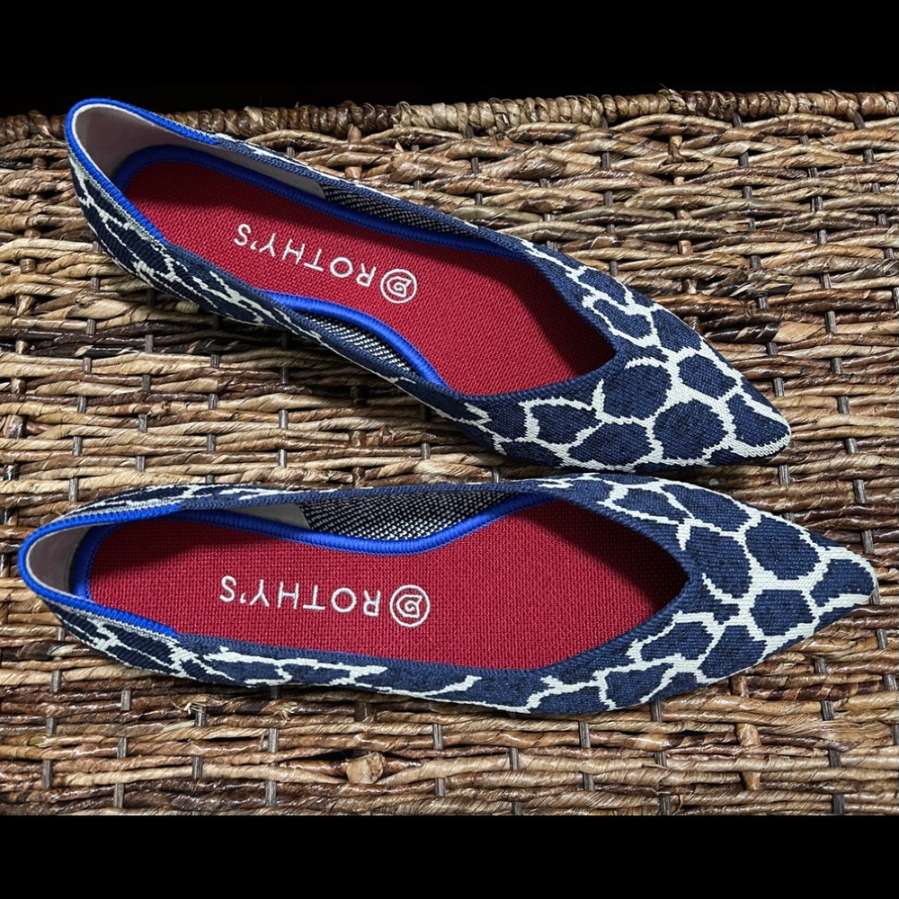 Rothy’s Indigo Giraffe Points size 11